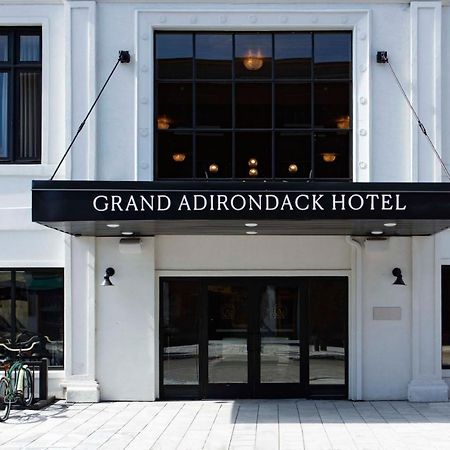 Grand Adirondack Hotel, Lake Placid, A Tribute Portfolio Hotel Dış mekan fotoğraf